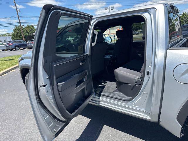 2026 Toyota Tundra SR5 CrewMax 5.5' Bed