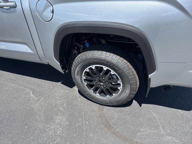 2026 Toyota Tundra SR5 CrewMax 5.5' Bed