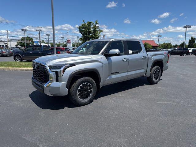 2026 Toyota Tundra SR5 CrewMax 5.5' Bed