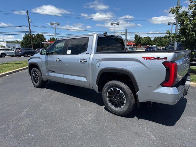 2026 Toyota Tundra SR5 CrewMax 5.5' Bed