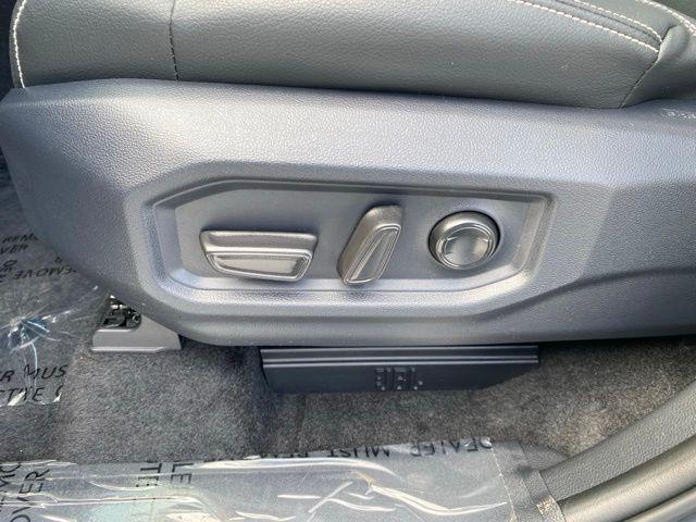 2026 Toyota Tundra Limited CrewMax 6.5' Bed