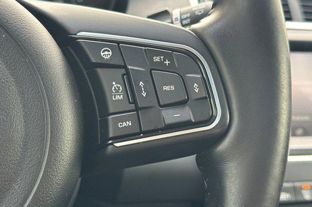 2018 Jaguar E-PACE SE