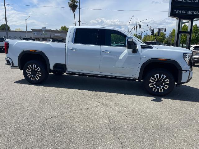 2026 GMC Sierra 2500HD Crew Cab, Standard Bed, Denali Ultimate, 4WD