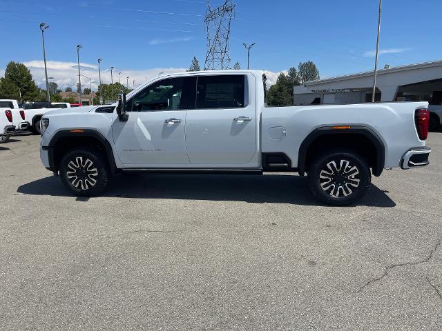 2026 GMC Sierra 2500HD Crew Cab, Standard Bed, Denali Ultimate, 4WD
