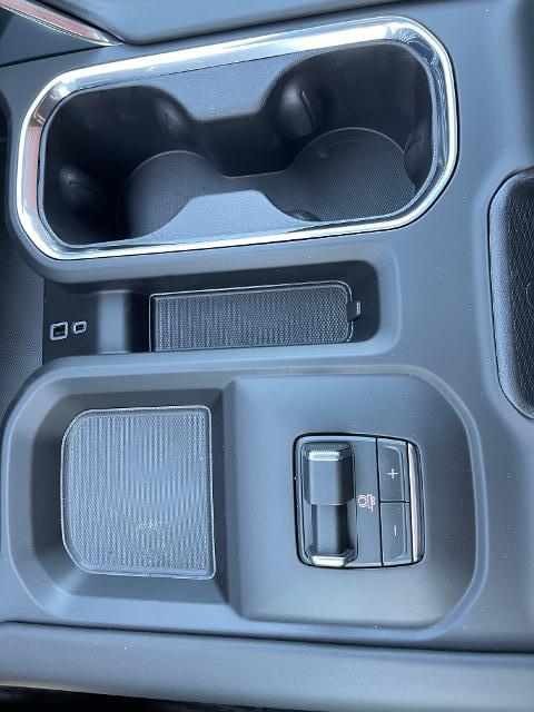 2026 GMC Sierra 2500HD Crew Cab, Standard Bed, Denali Ultimate, 4WD