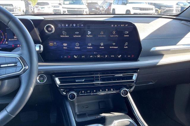 2025 Chevrolet Traverse AWD LT