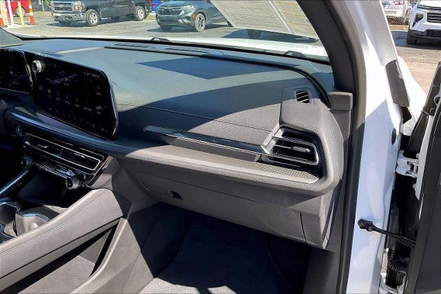 2025 Chevrolet Traverse AWD LT