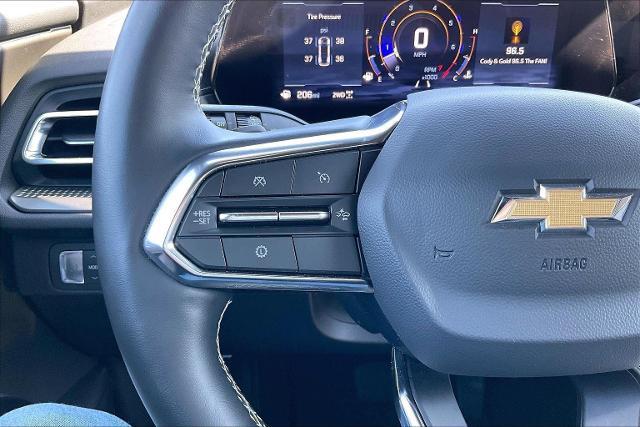 2025 Chevrolet Traverse AWD LT