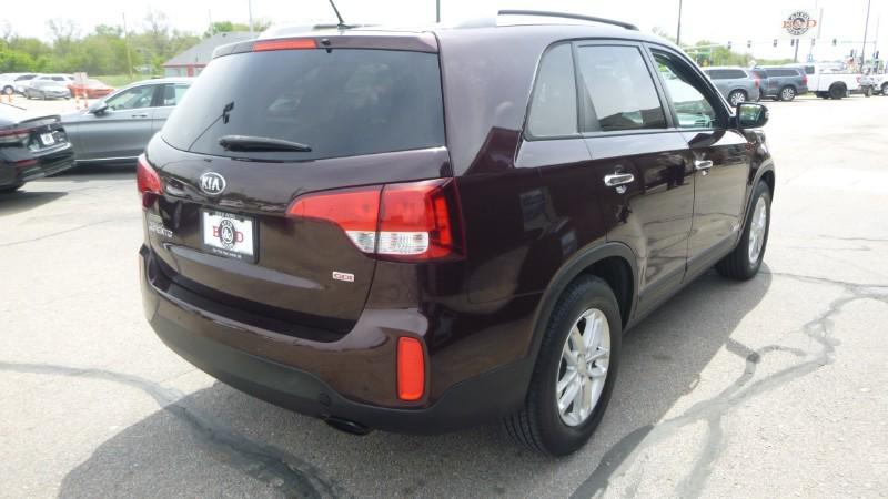 2015 Kia Sorento LX