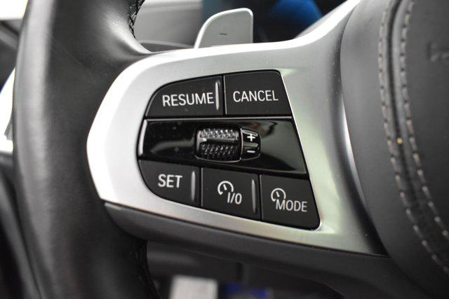 2025 BMW X6 xDrive40i