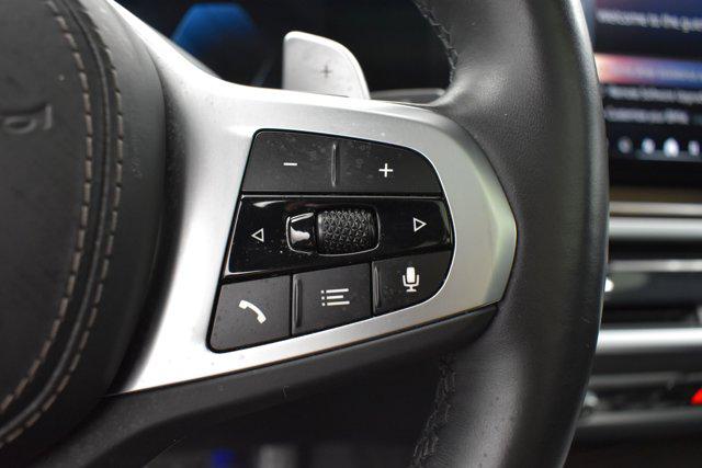 2025 BMW X6 xDrive40i