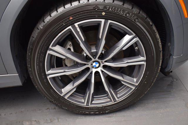 2025 BMW X6 xDrive40i