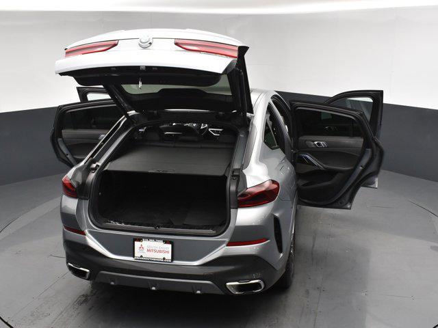 2025 BMW X6 xDrive40i