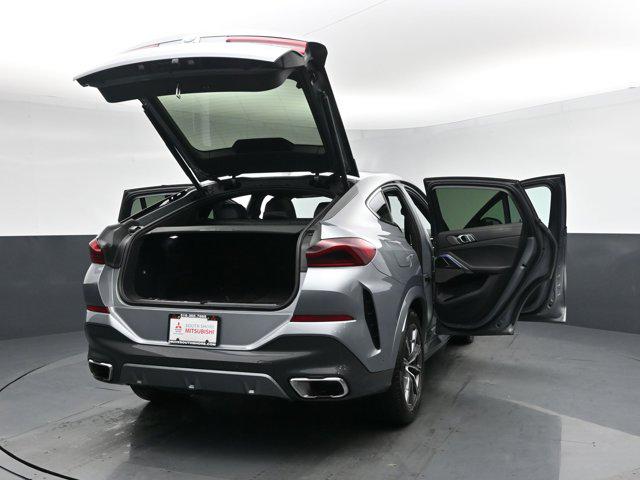 2025 BMW X6 xDrive40i