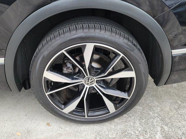 2024 Volkswagen Tiguan 2.0T SEL R-Line