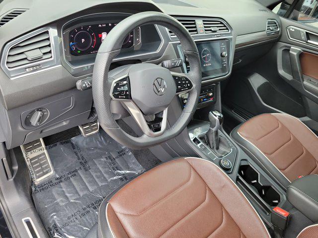 2024 Volkswagen Tiguan 2.0T SEL R-Line