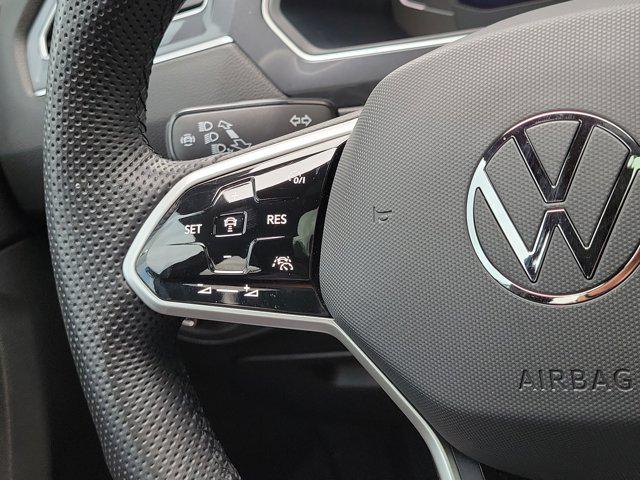 2024 Volkswagen Tiguan 2.0T SEL R-Line
