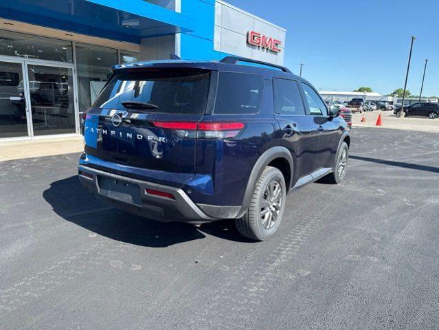 2025 Nissan Pathfinder SV FWD
