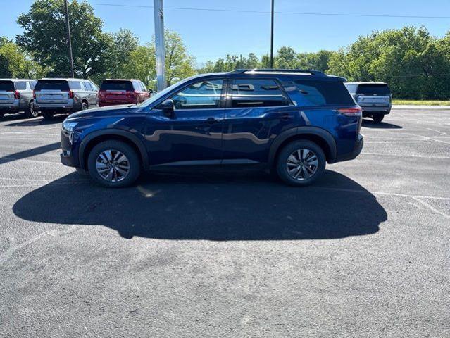 2025 Nissan Pathfinder SV FWD