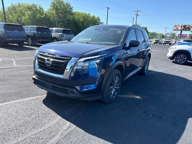 2025 Nissan Pathfinder SV FWD