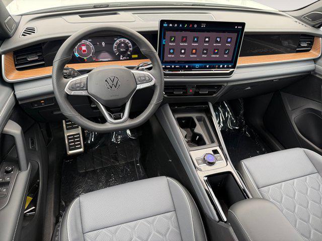 2026 Volkswagen Tiguan SEL R-Line Turbo