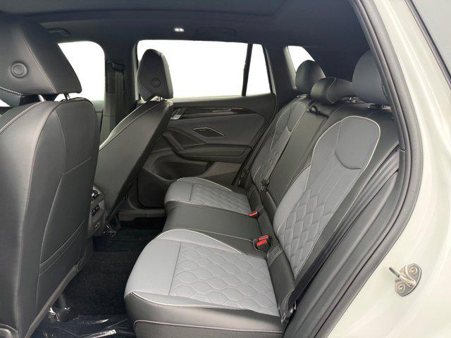 2026 Volkswagen Tiguan SEL R-Line Turbo