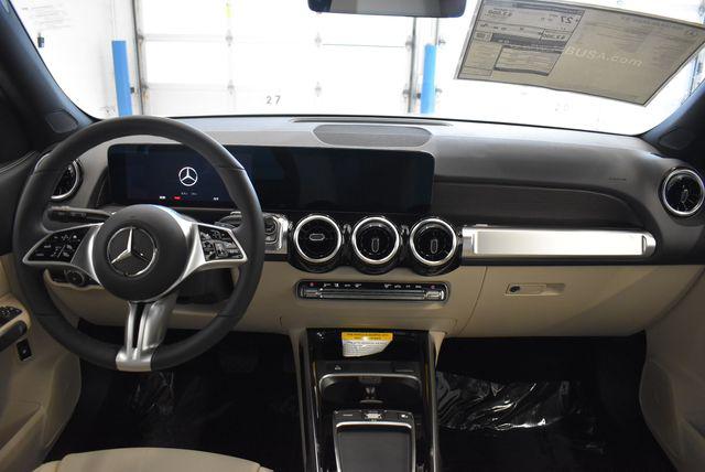 2026 Mercedes-Benz GLB 4MATIC