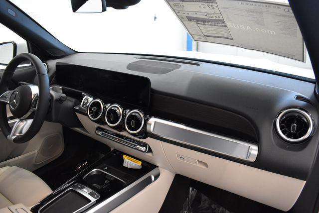 2026 Mercedes-Benz GLB 4MATIC
