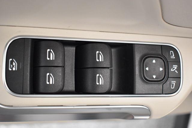 2026 Mercedes-Benz GLB 4MATIC