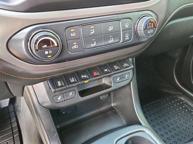 2021 GMC Canyon 4WD Crew Cab Short Box AT4 - Leather
