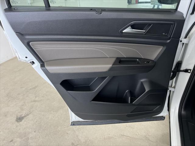 2023 Volkswagen Atlas Cross Sport 3.6L V6 SEL Premium R-Line
