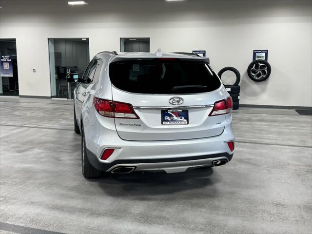 2017 Hyundai Santa Fe SE