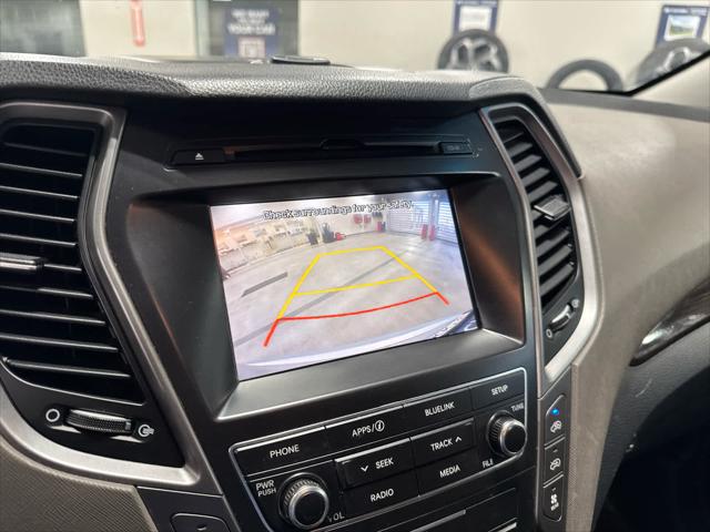2017 Hyundai Santa Fe SE