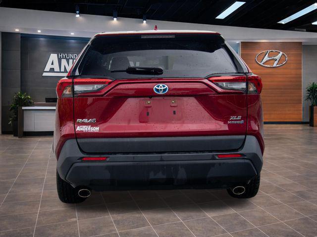2023 Toyota RAV4 Hybrid XLE Premium
