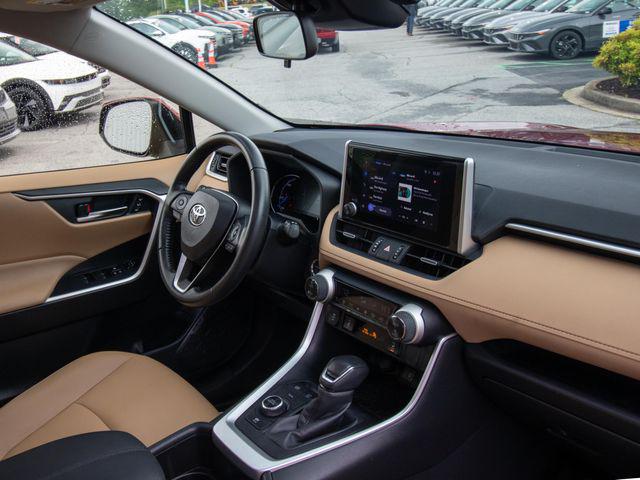 2023 Toyota RAV4 Hybrid XLE Premium