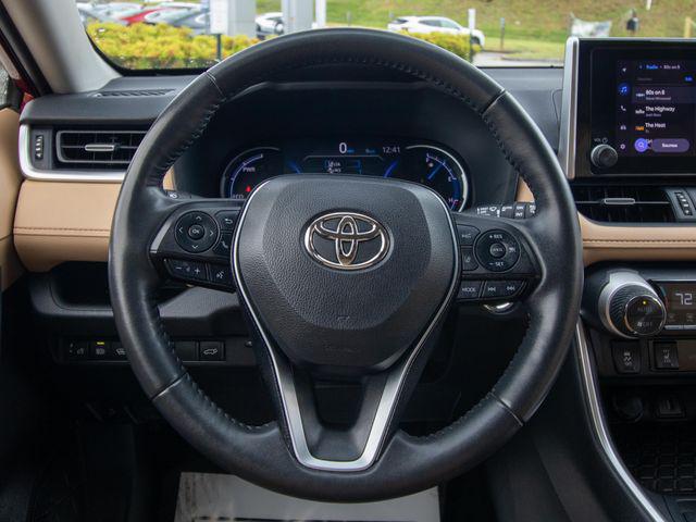 2023 Toyota RAV4 Hybrid XLE Premium