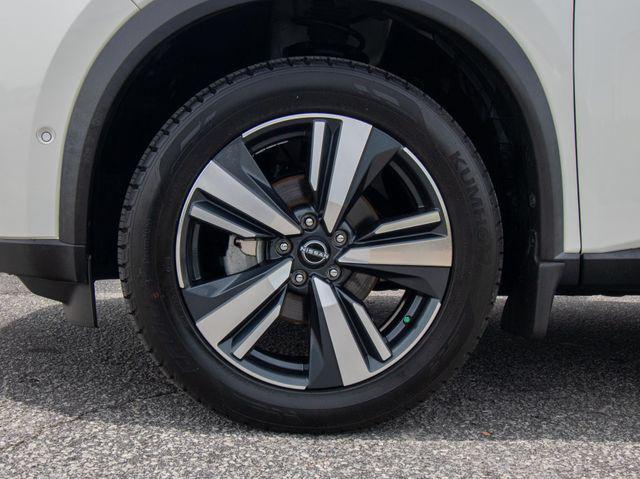 2023 Nissan Rogue SL FWD