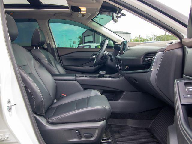 2023 Nissan Rogue SL FWD