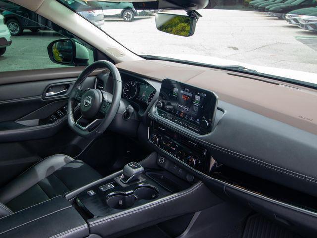 2023 Nissan Rogue SL FWD