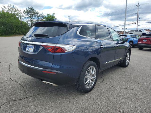2022 Buick Enclave AWD Essence
