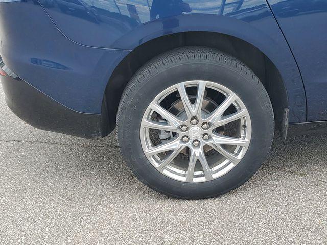 2022 Buick Enclave AWD Essence