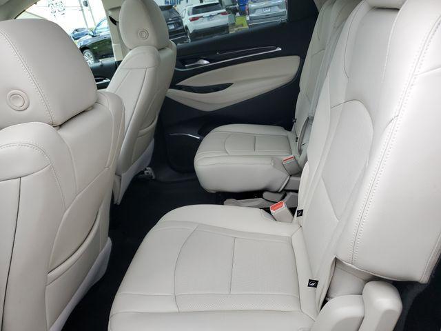 2022 Buick Enclave AWD Essence