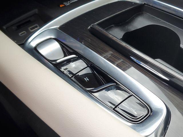 2022 Buick Enclave AWD Essence