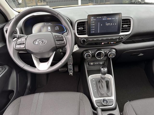 2023 Hyundai Venue SEL