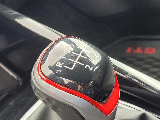 2023 Volkswagen Golf GTI 2.0T 40th Anniversary Edition
