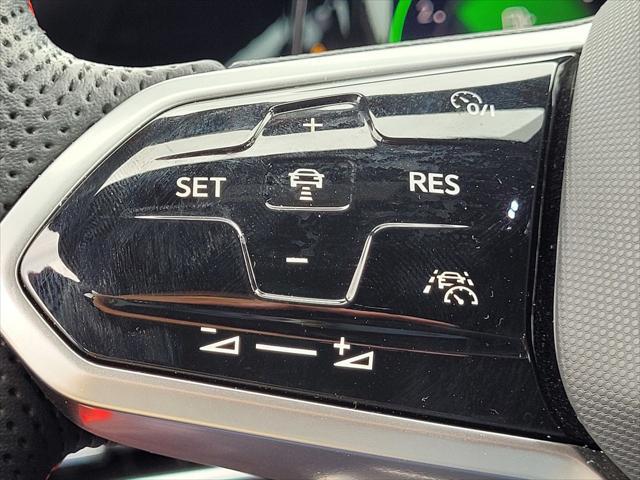 2023 Volkswagen Golf GTI 2.0T 40th Anniversary Edition