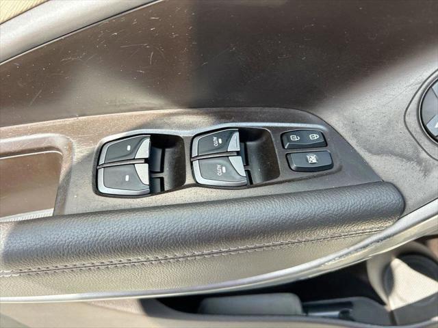 2017 Hyundai Santa Fe Sport 2.0T Ultimate