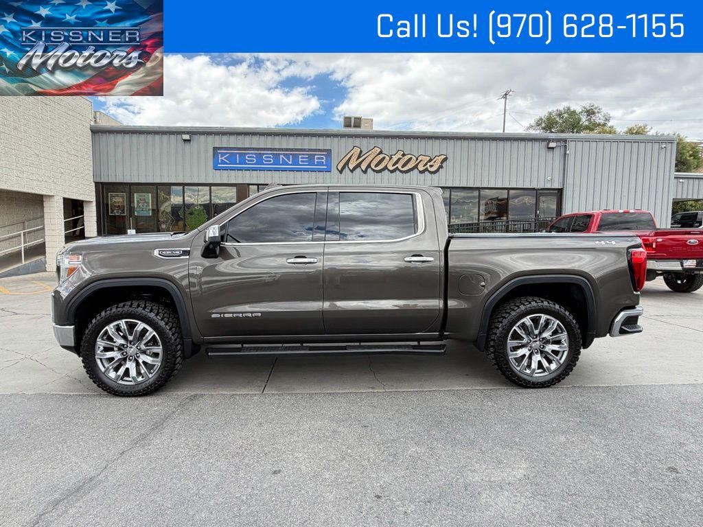 2019 GMC Sierra 4WD Crew Cab Short Box SLT's photo