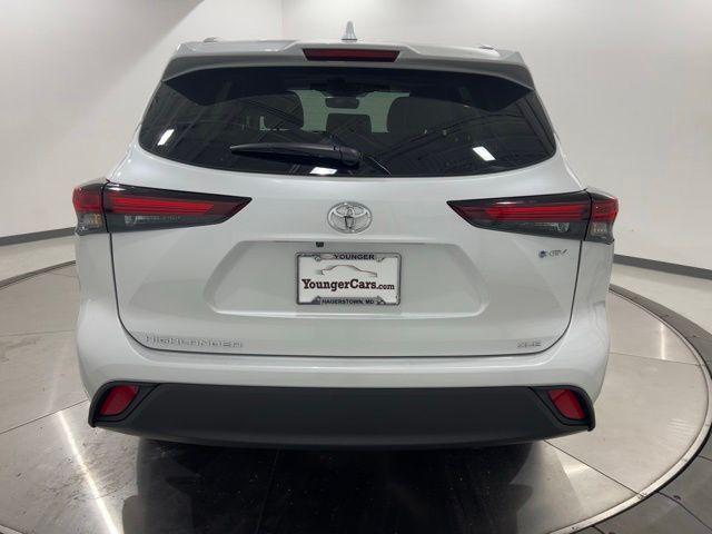 2025 Toyota Highlander Hybrid XLE