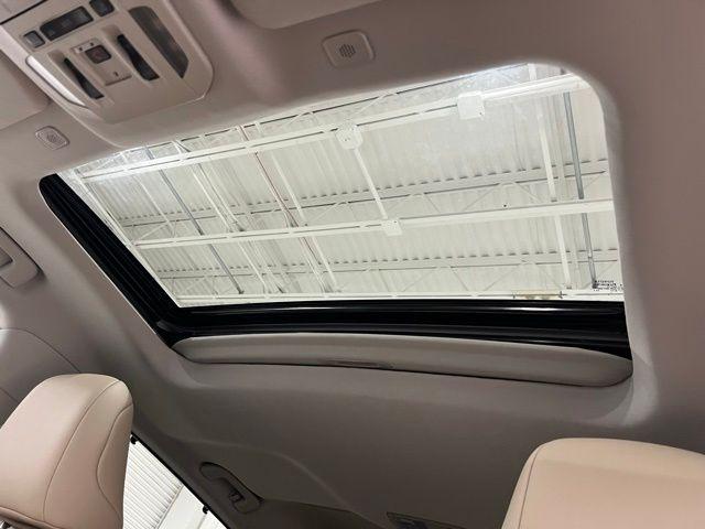 2025 Toyota Highlander Hybrid XLE